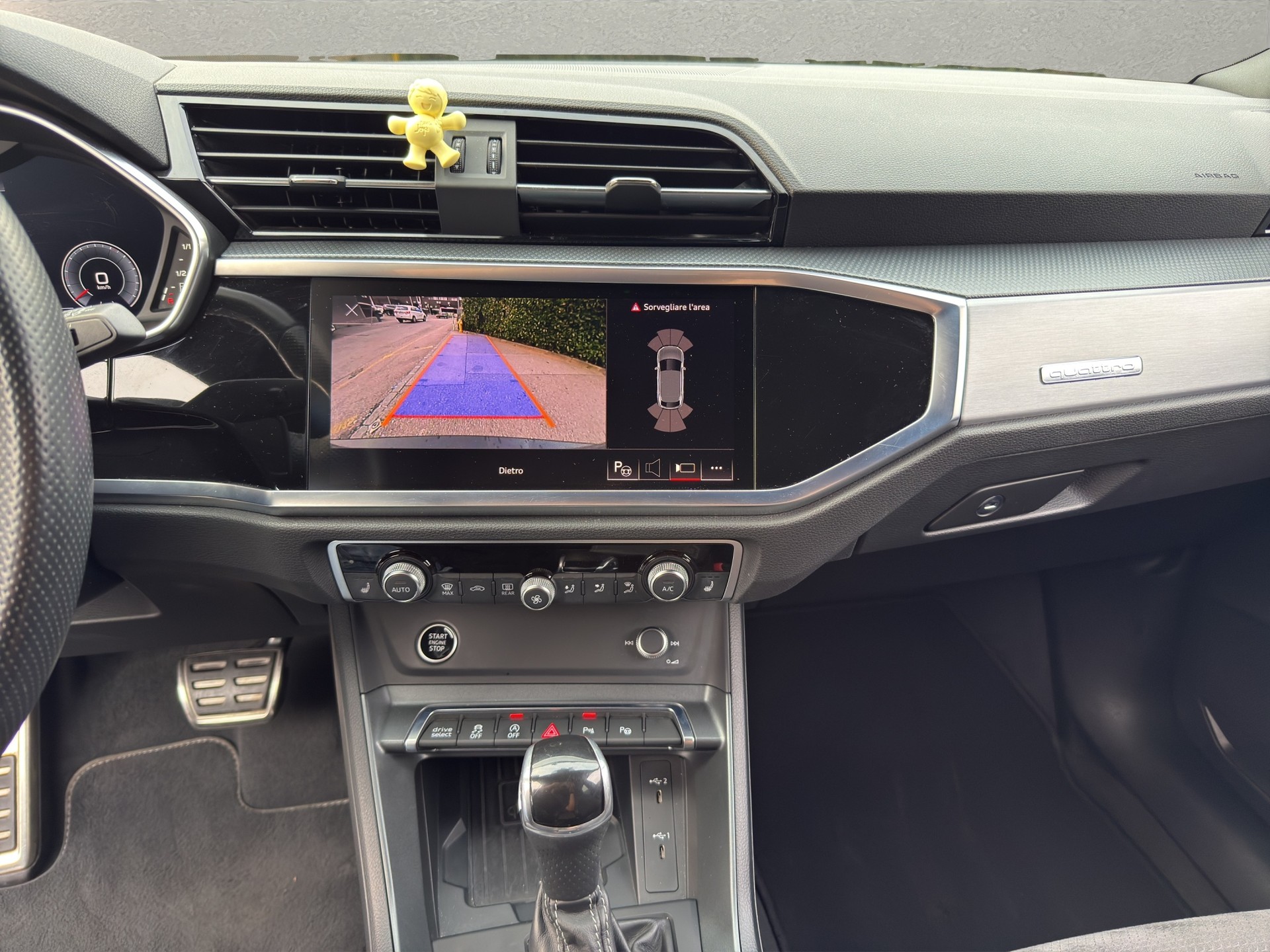 AUDI Q3 Sportback 40 TDI S line Attraction quattro S-tronic-image-10