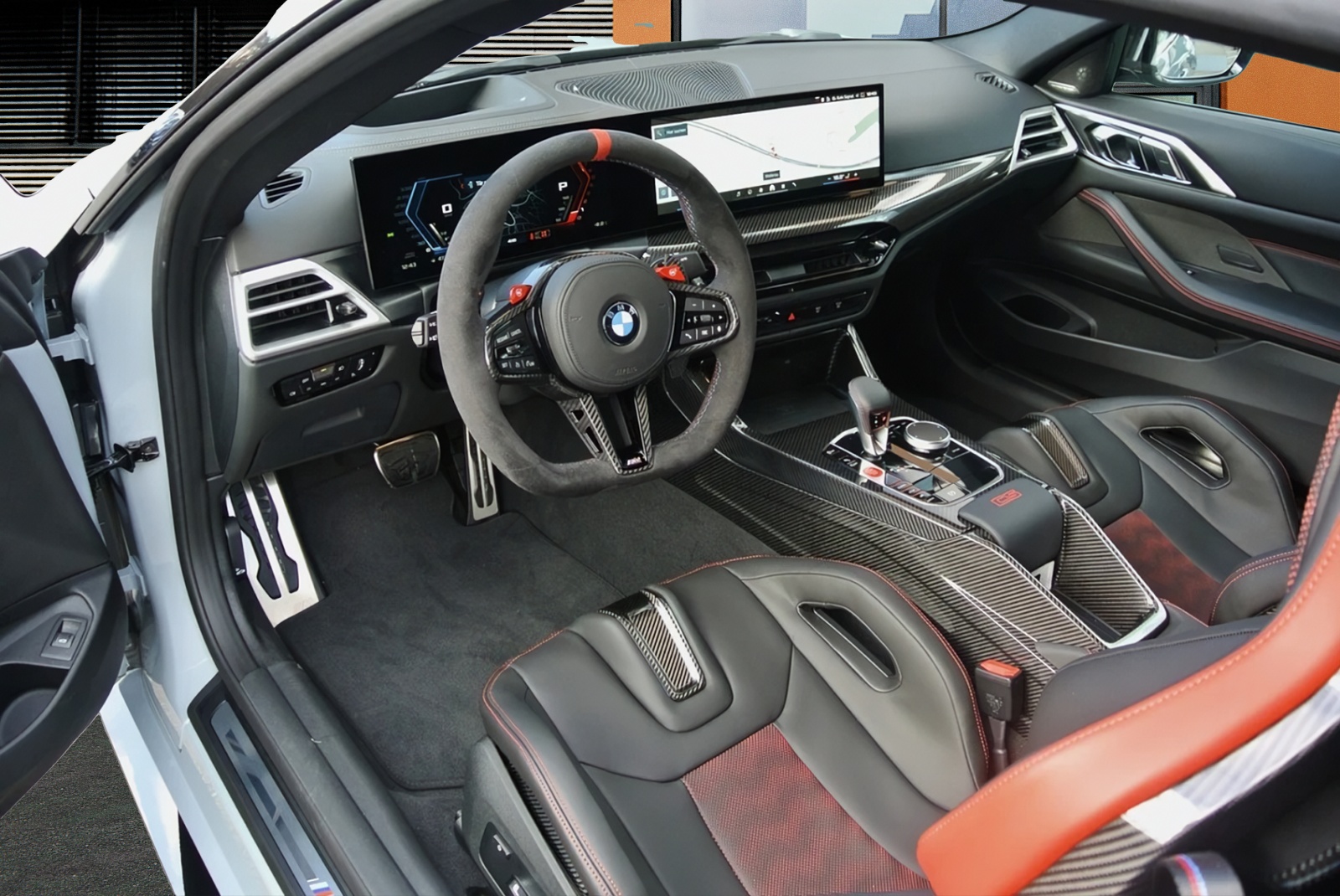 BMW M4 CS Coupé-image-9