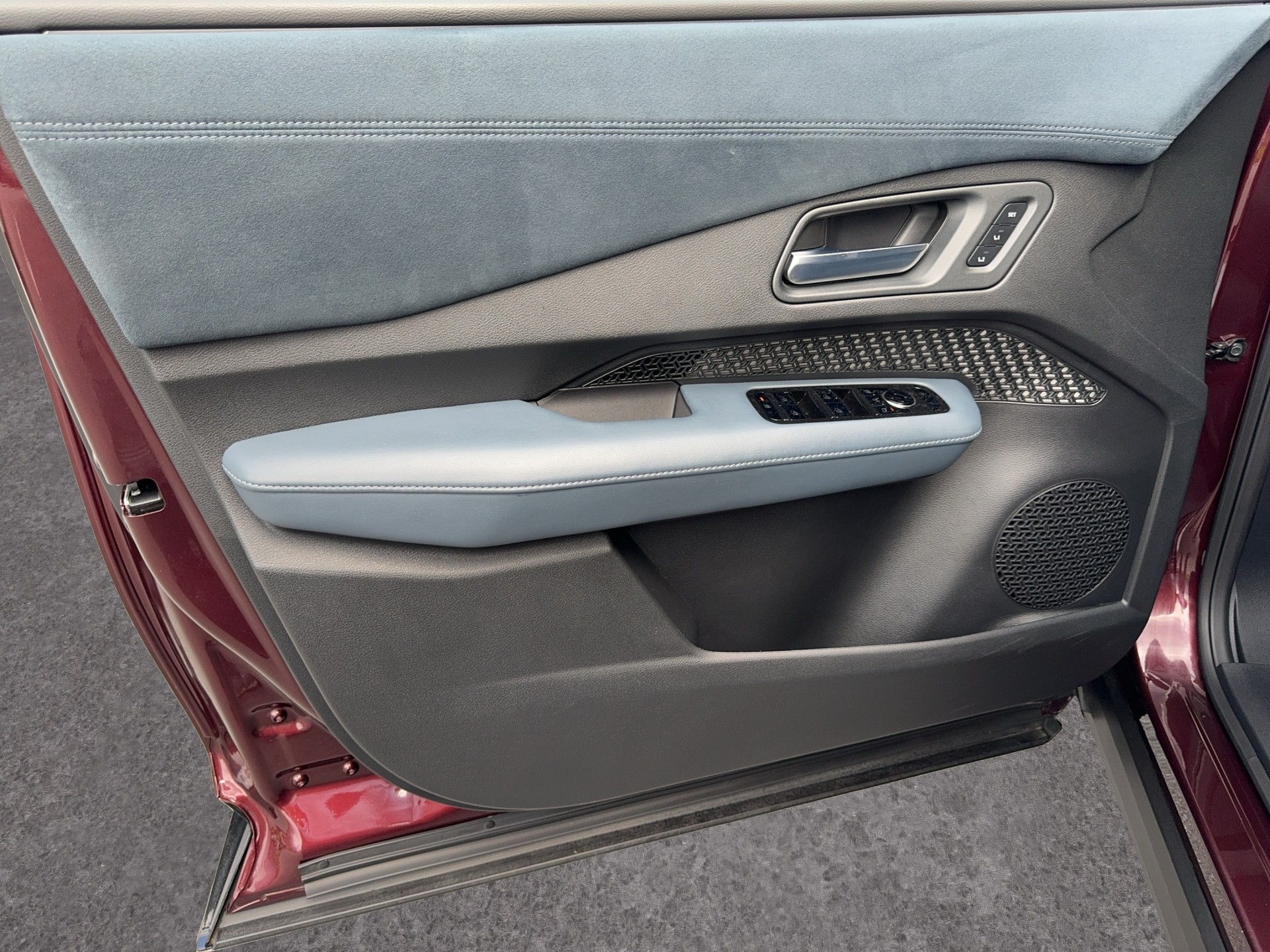 NISSAN Ariya 87 kWh Evolve-image-15