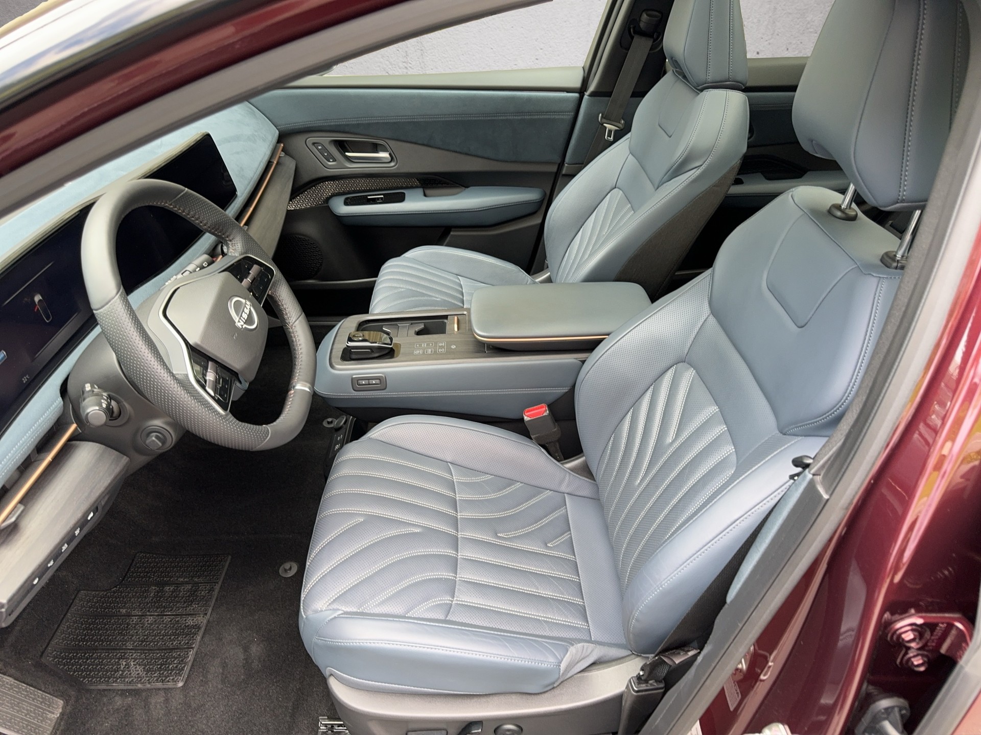 NISSAN Ariya 87 kWh Evolve-image-7