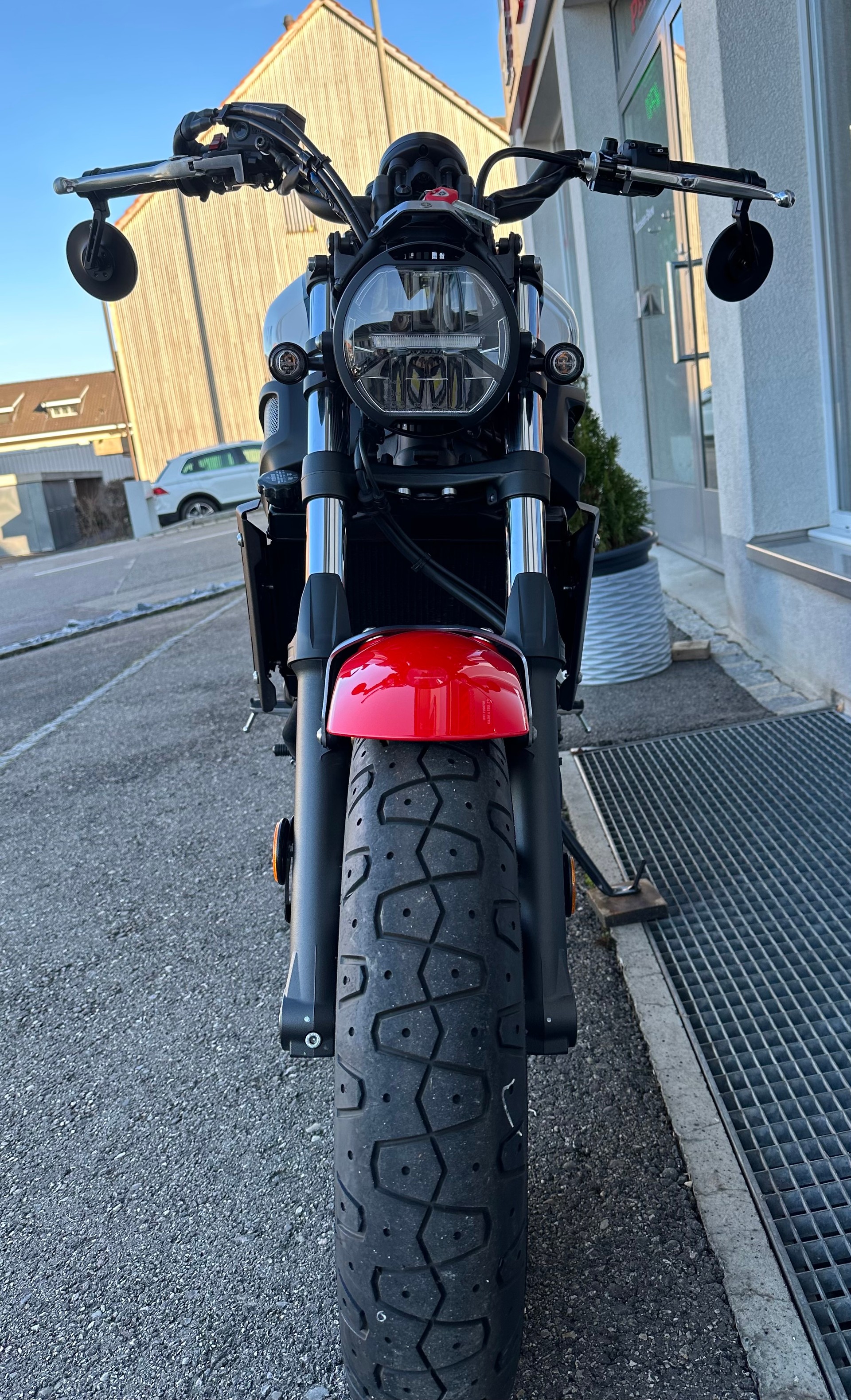 YAMAHA XSR 700 (35kW)-image-1