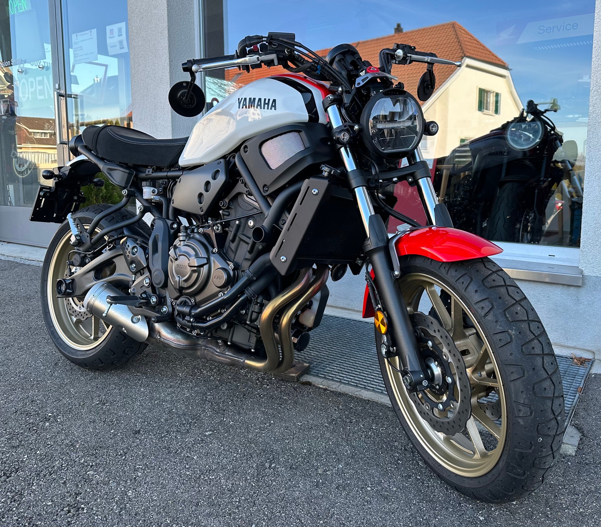 YAMAHA XSR 700 (35kW)-image-5