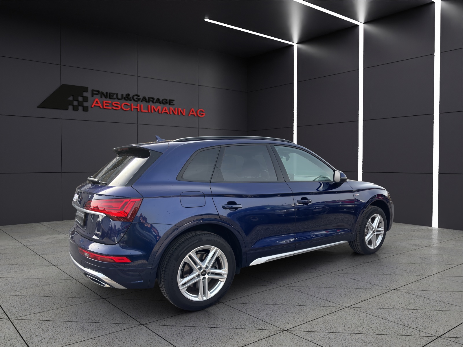 AUDI Q5 40 TDI S-line quattro S-tronic-image-5