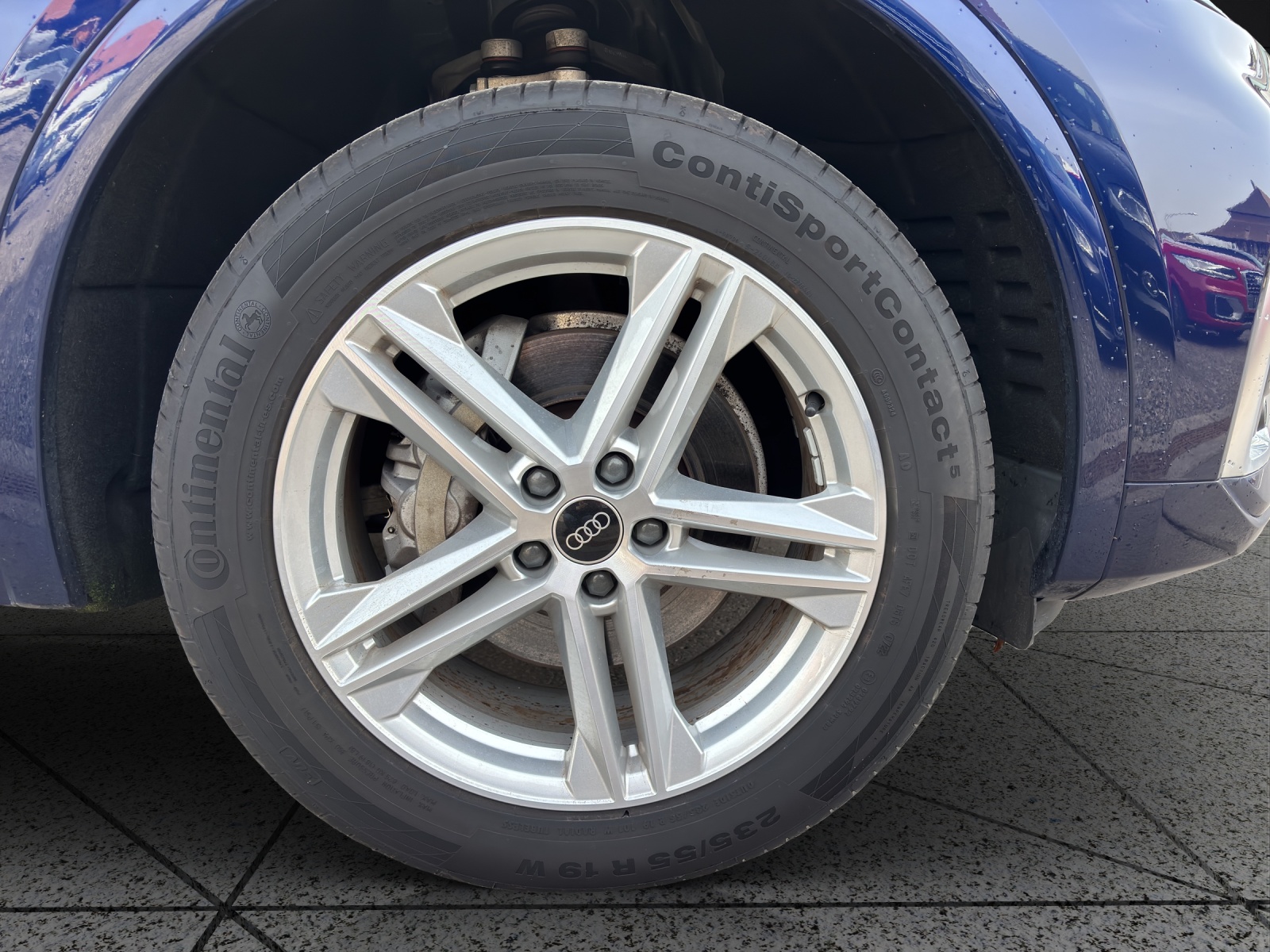 AUDI Q5 40 TDI S-line quattro S-tronic-image-12