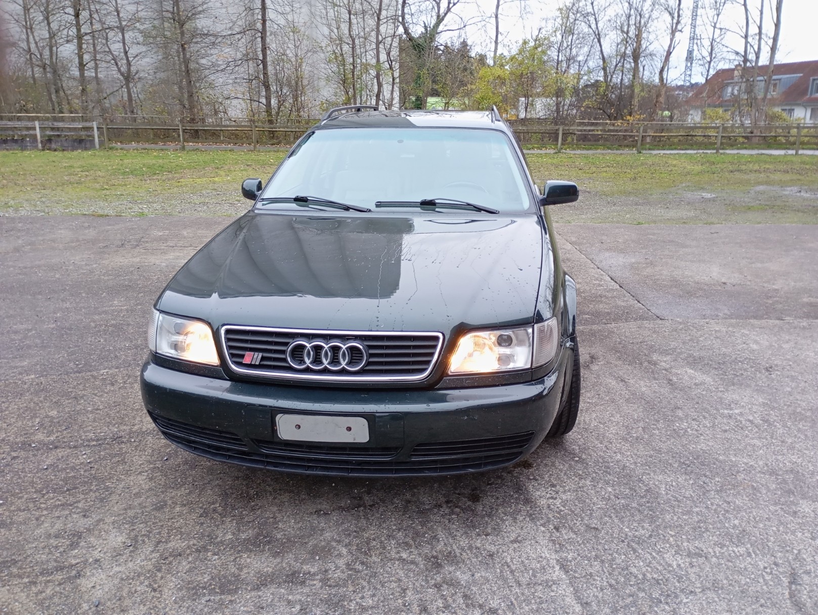AUDI S6 Avant quattro Turbo