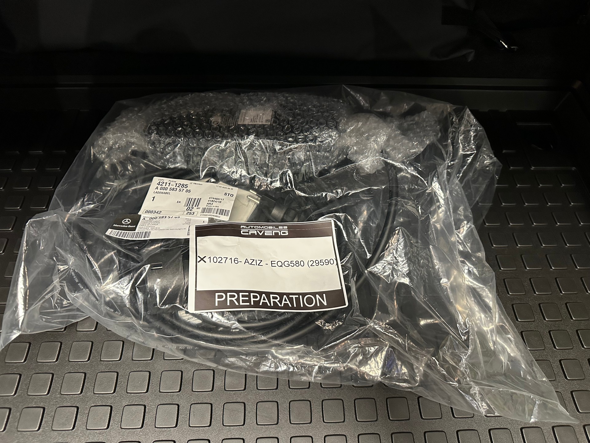 MERCEDES-BENZ G 580 EQ Technology-image-24
