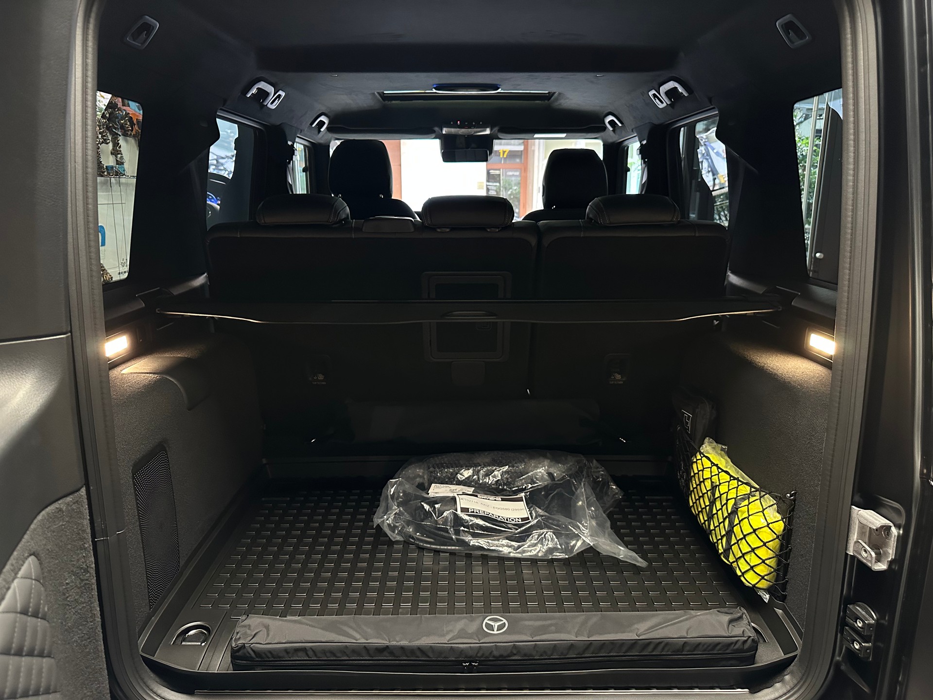 MERCEDES-BENZ G 580 EQ Technology-image-23
