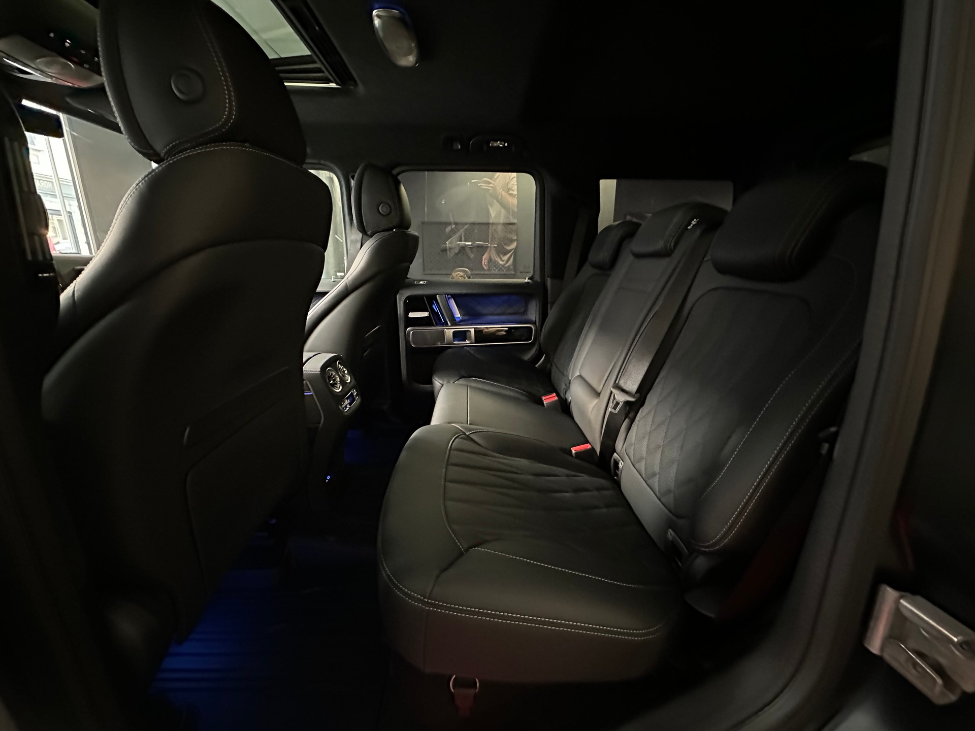 MERCEDES-BENZ G 580 EQ Technology-image-12