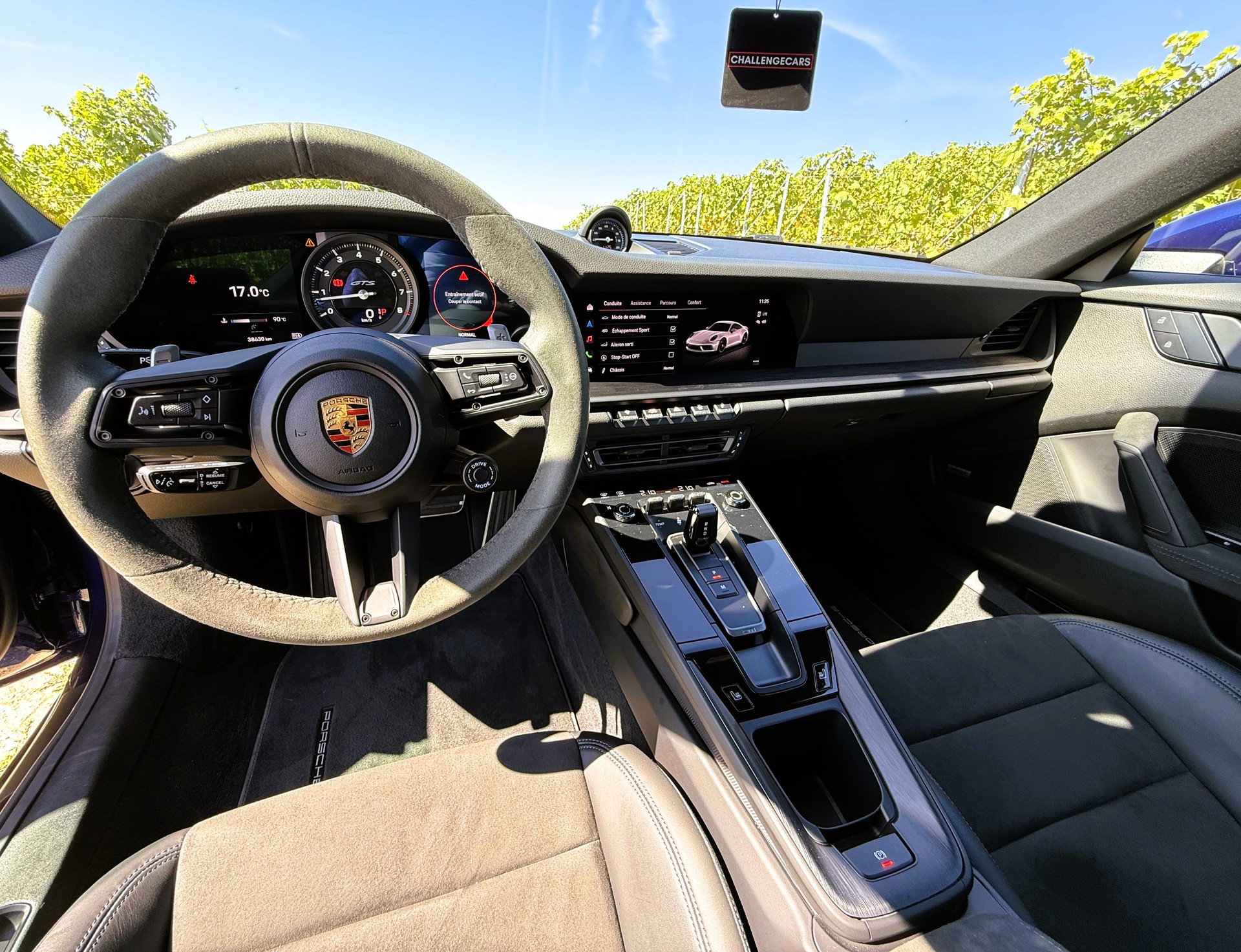 PORSCHE 911 Carrera 4 GTS PDK-image-18