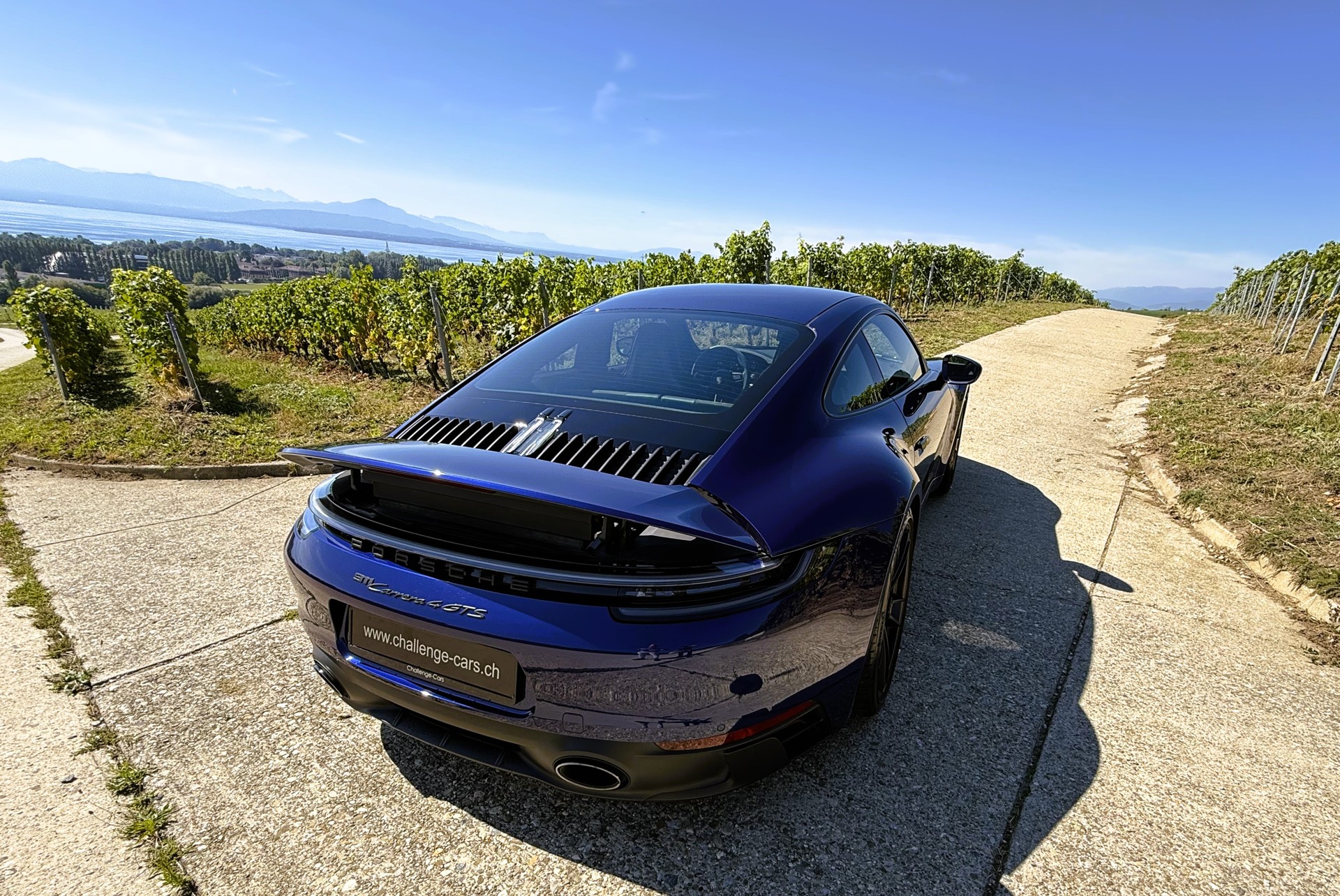 PORSCHE 911 Carrera 4 GTS PDK-image-9