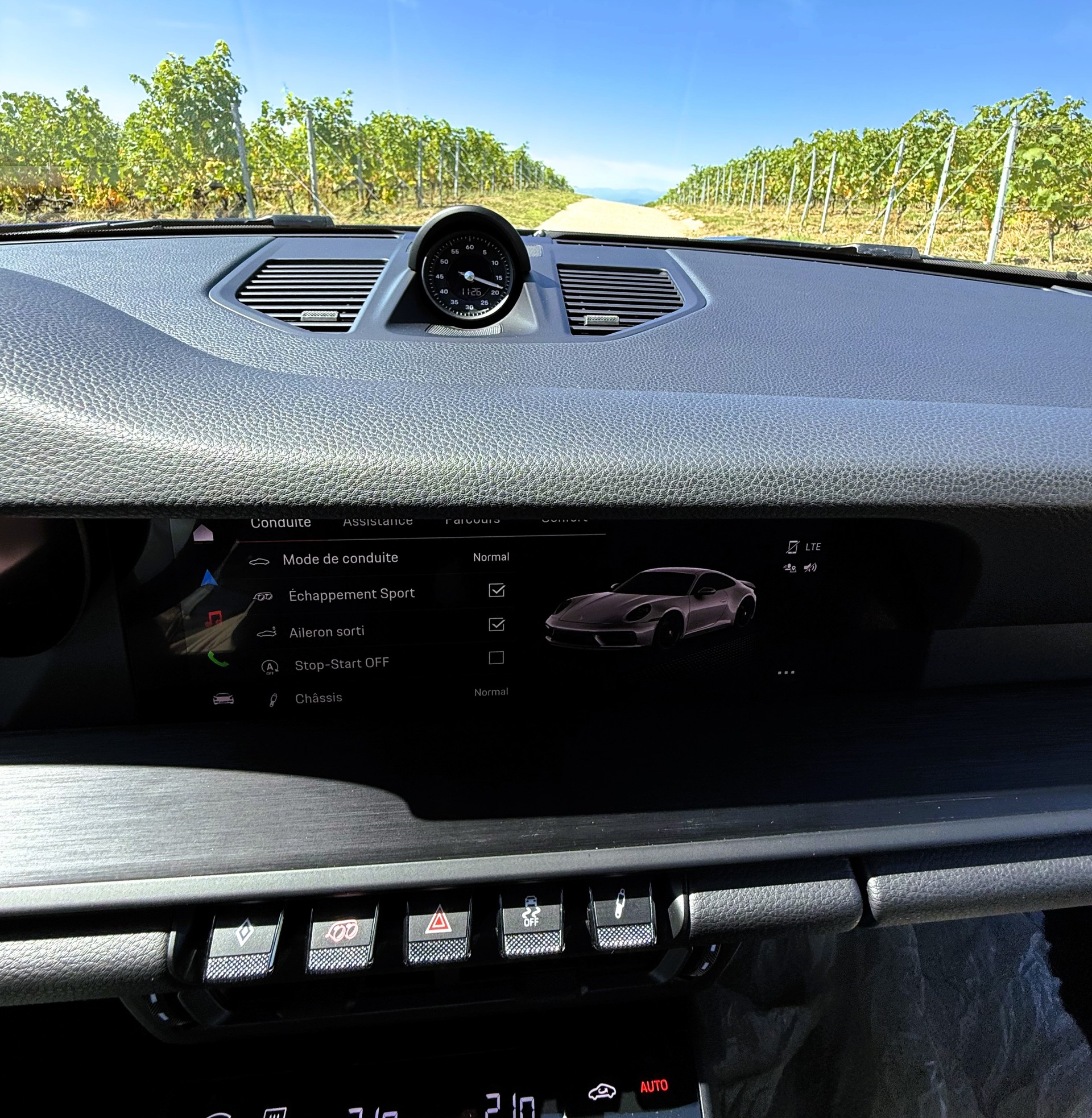 PORSCHE 911 Carrera 4 GTS PDK-image-20