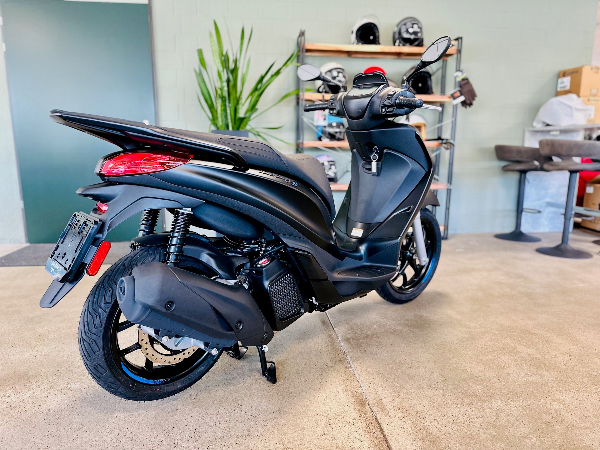 PIAGGIO Medley 125 Sport E5+-image-2