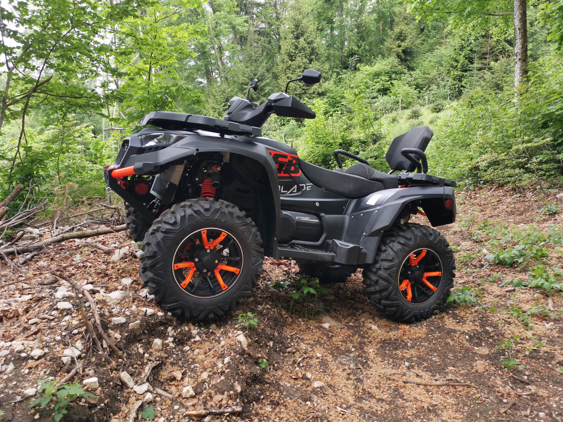 TGB Blade 1000 EFI LT Touring 4x4-image-2