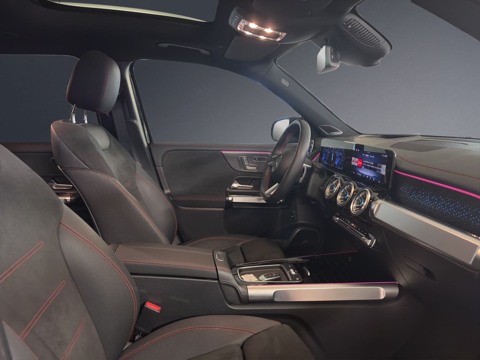 MERCEDES-BENZ EQB 350 4M Swiss Star-image-9
