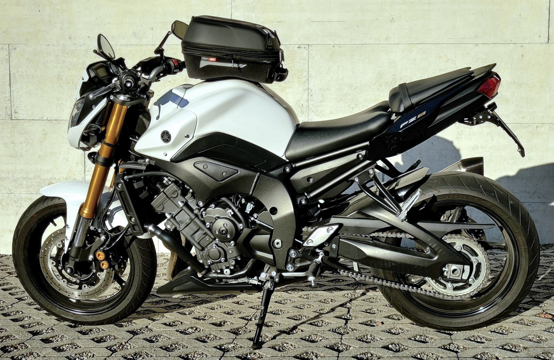YAMAHA FZ8 N ABS-image-0