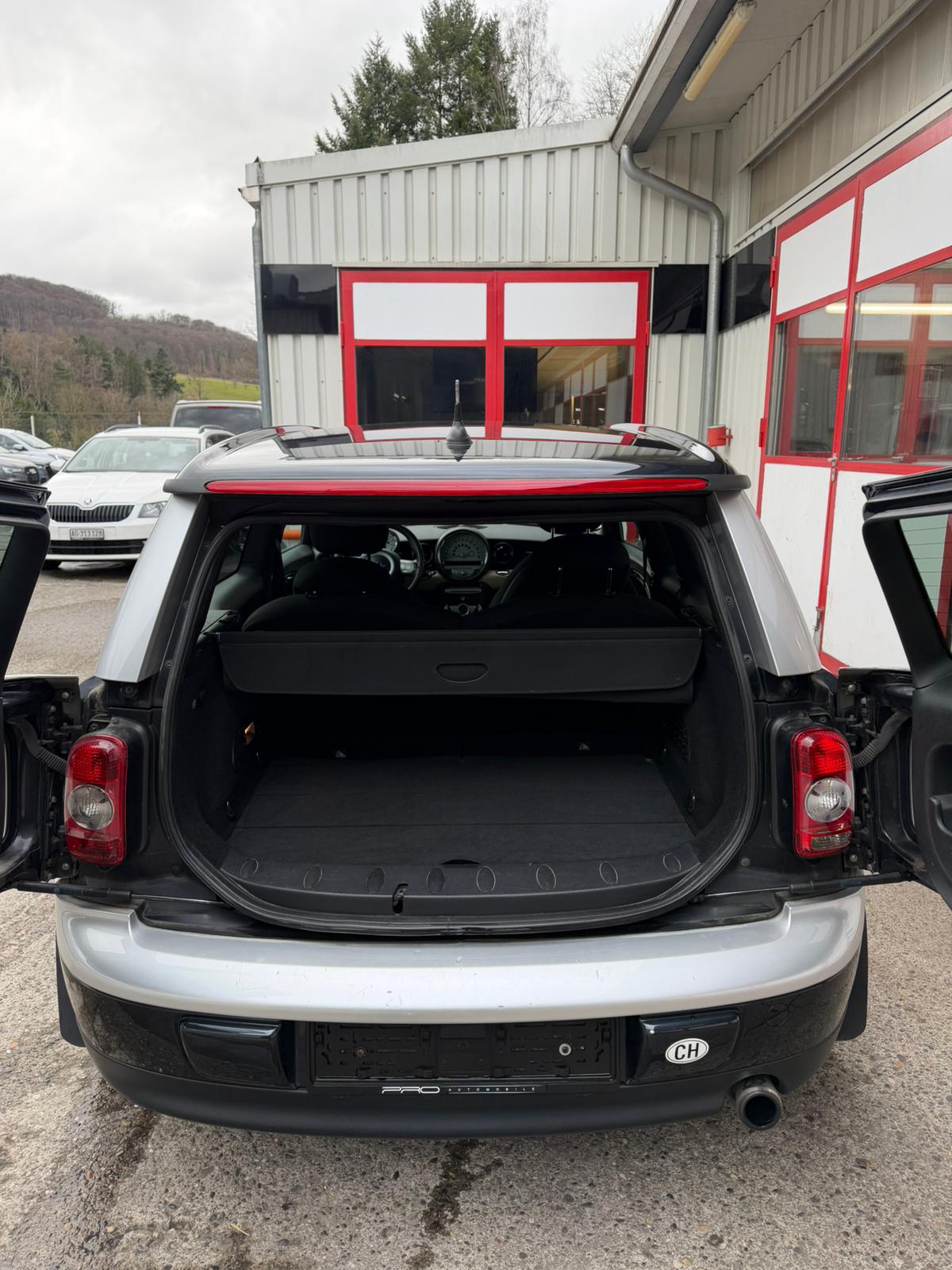 MINI Clubman Cooper-image-6