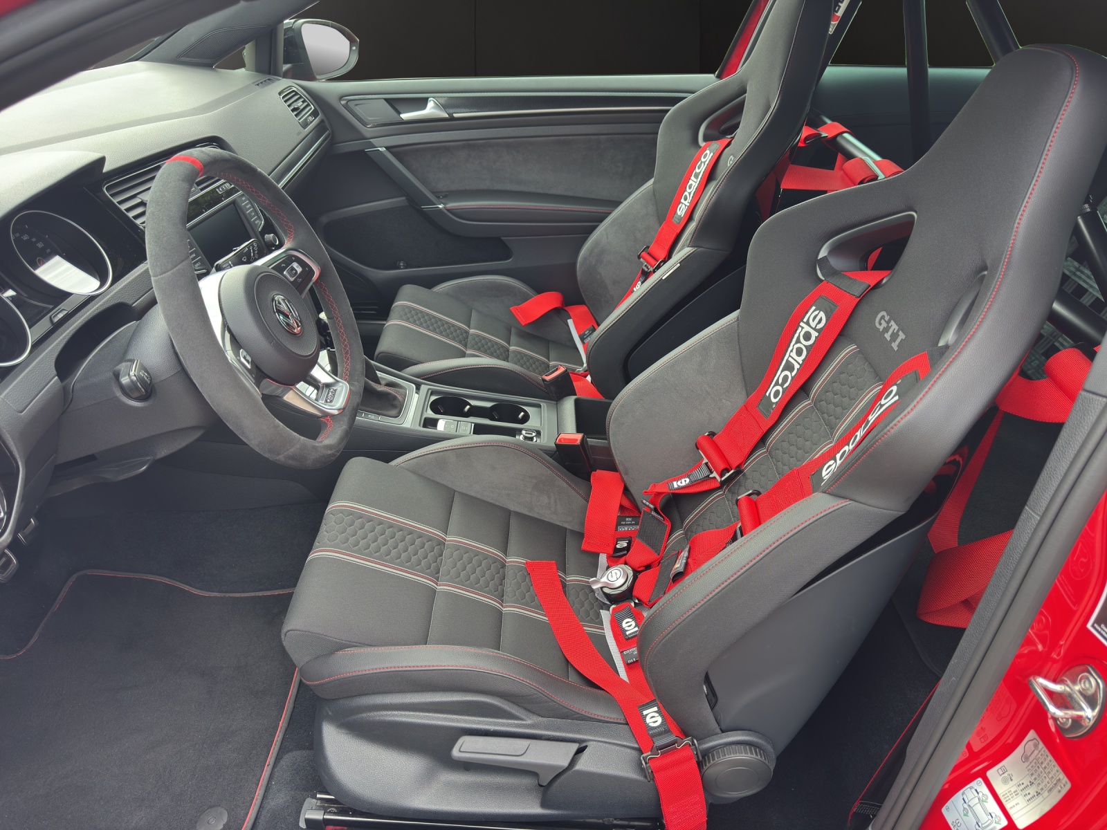 VW Golf VII 2.0 TSI GTI Clubsport-image-8