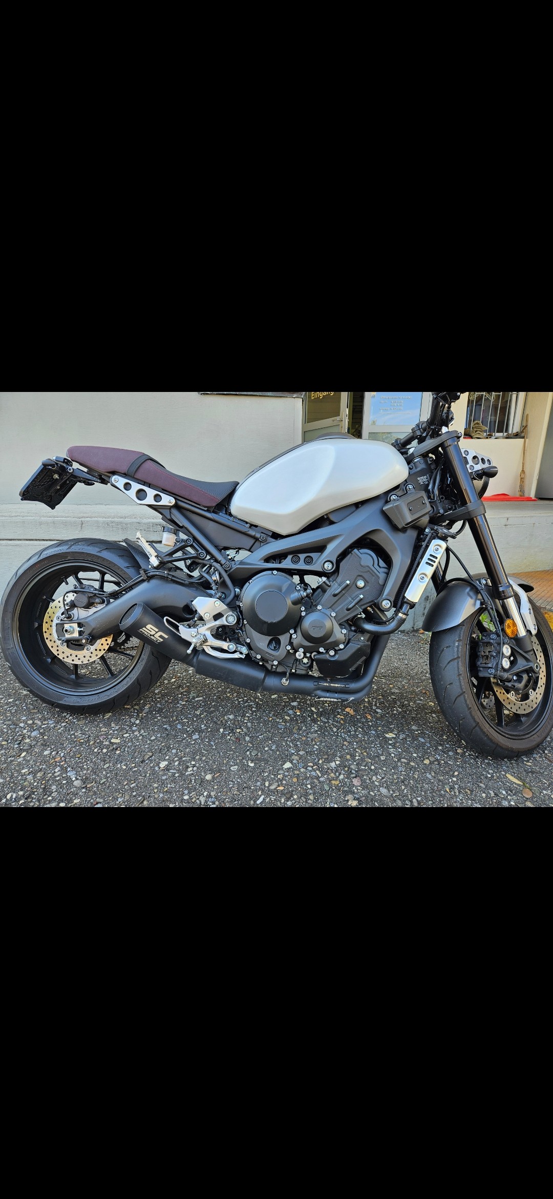 YAMAHA XSR 900-image-0