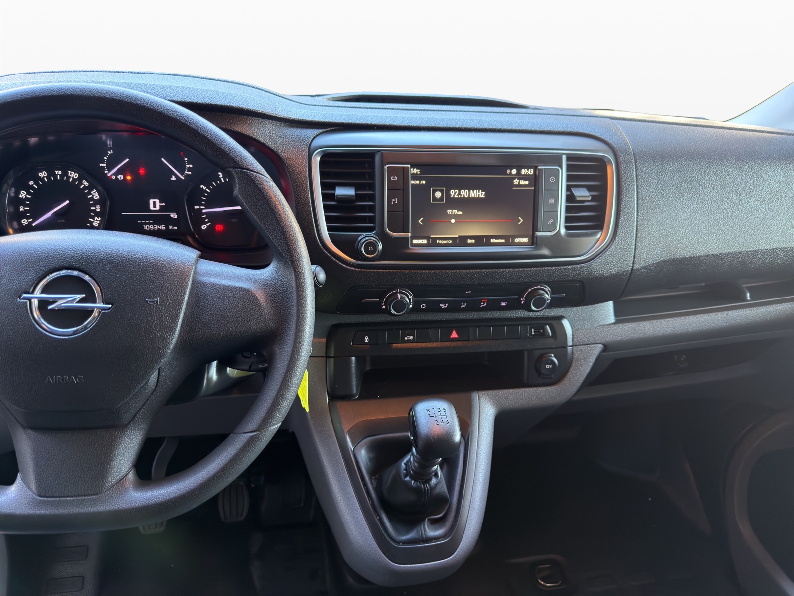 OPEL Vivaro Cargo 1.5 CDTI Essentia s/s M-image-11