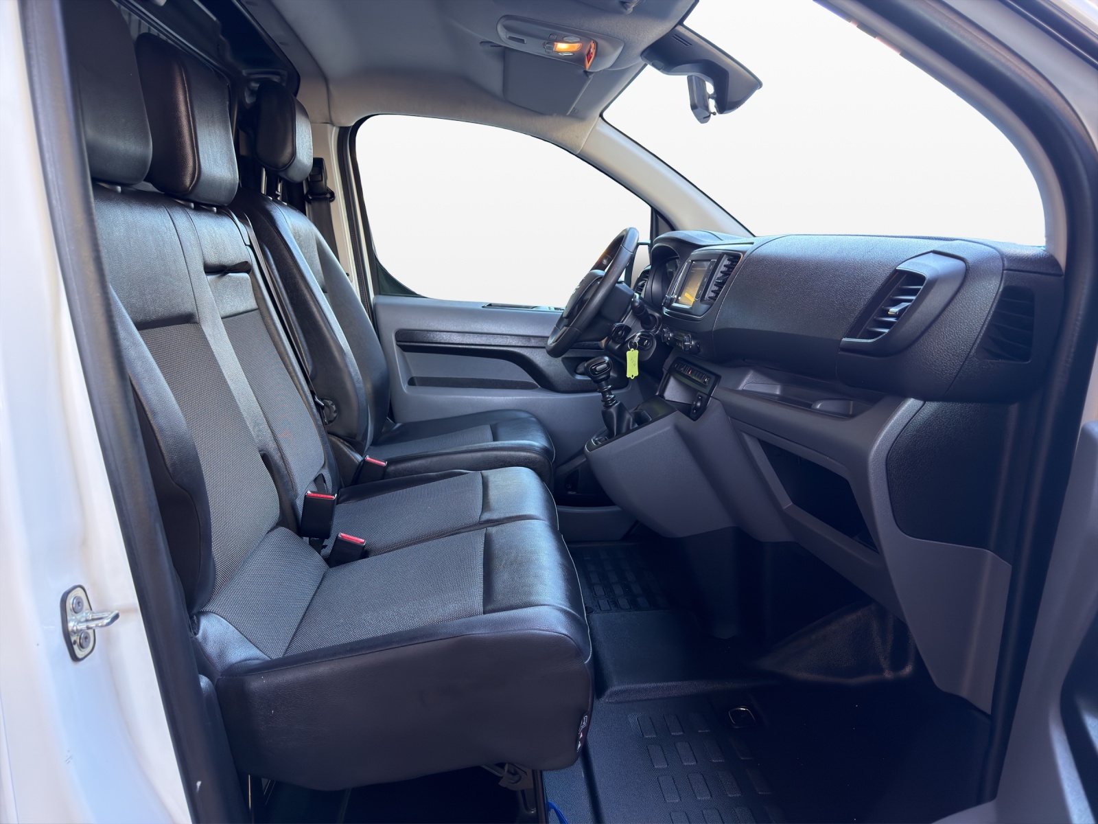 OPEL Vivaro Cargo 1.5 CDTI Essentia s/s M-image-14