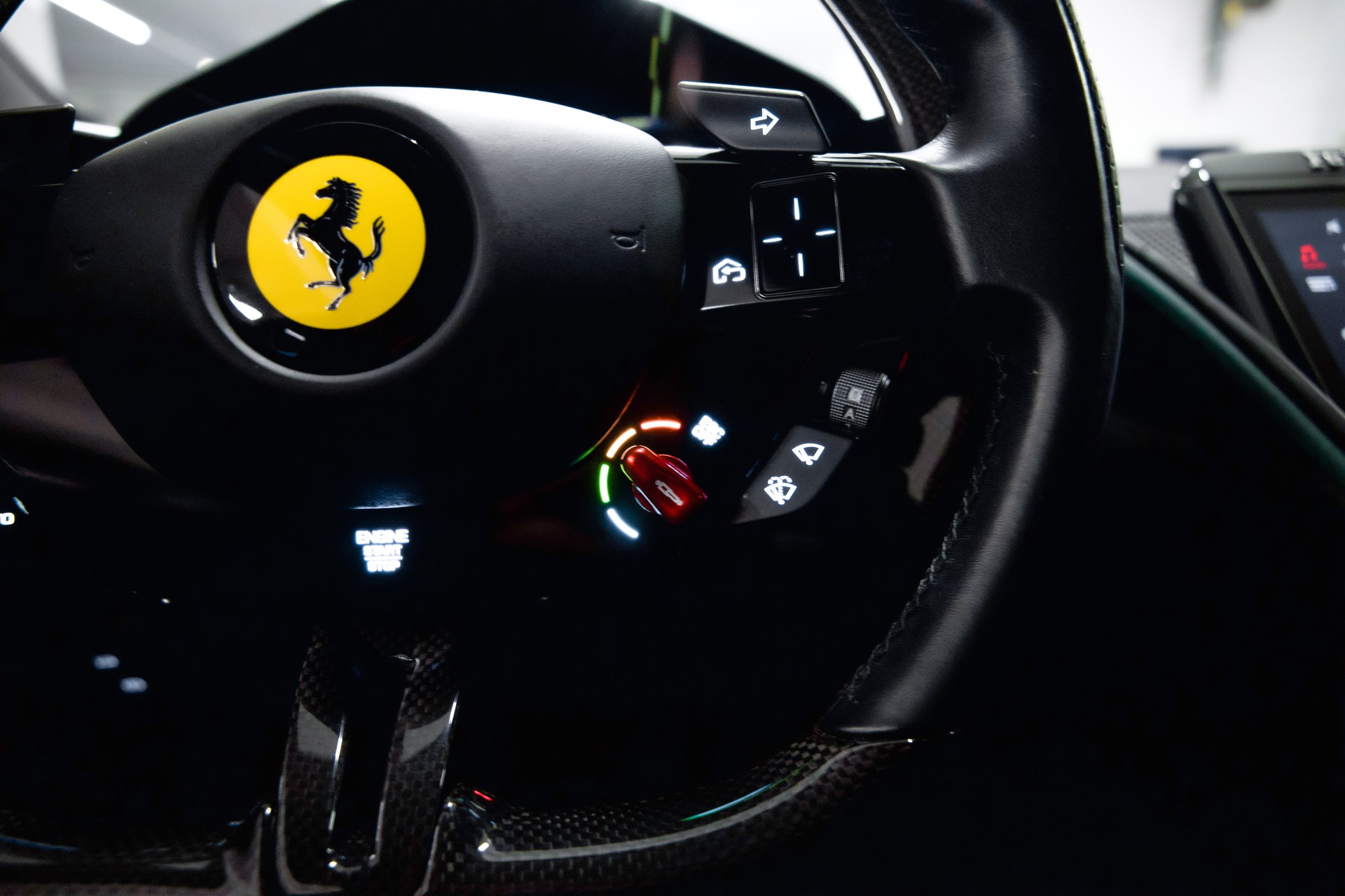 FERRARI Roma 3.9 V8 T-image-28