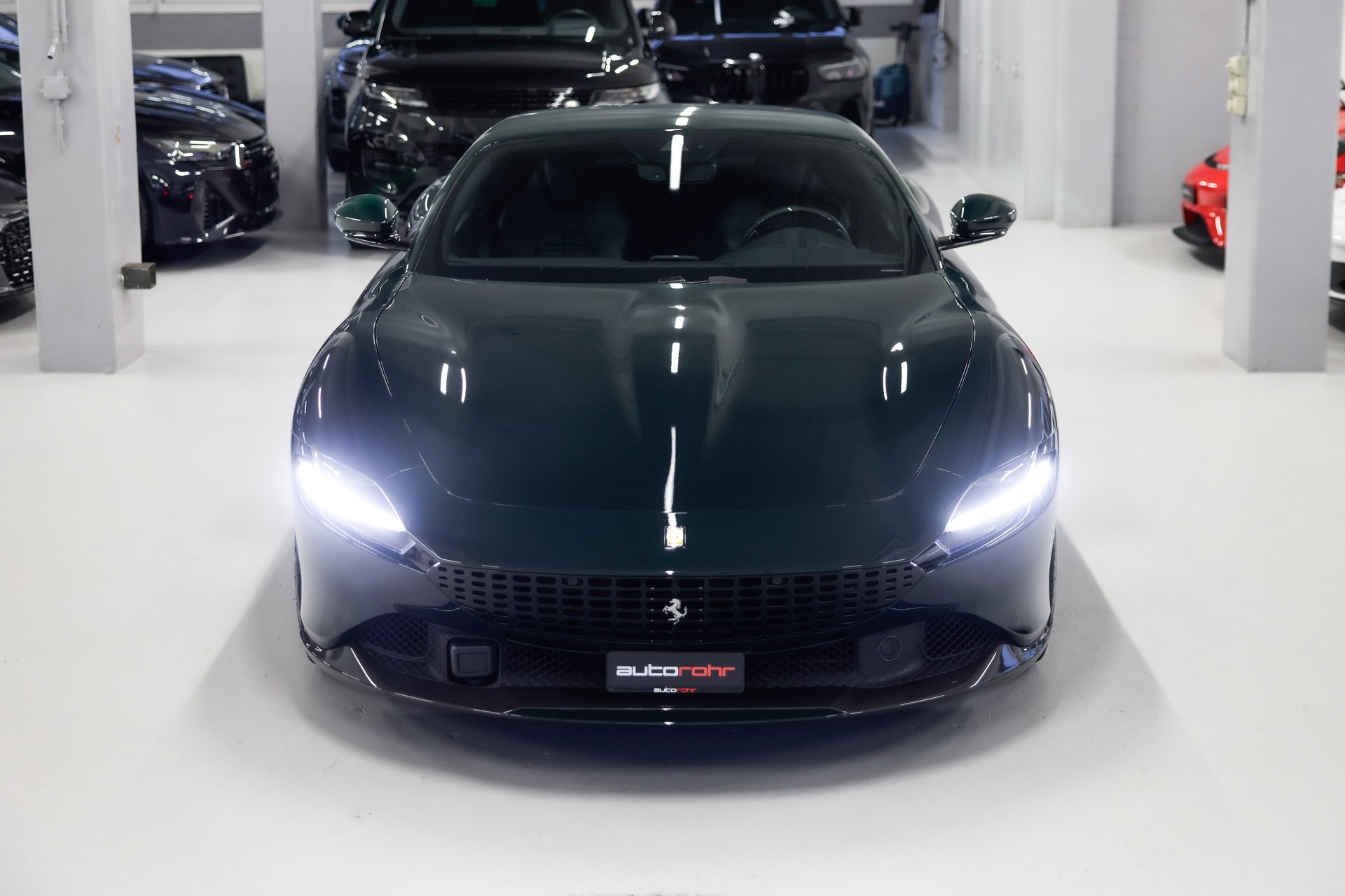 FERRARI Roma 3.9 V8 T-showroom-element-1