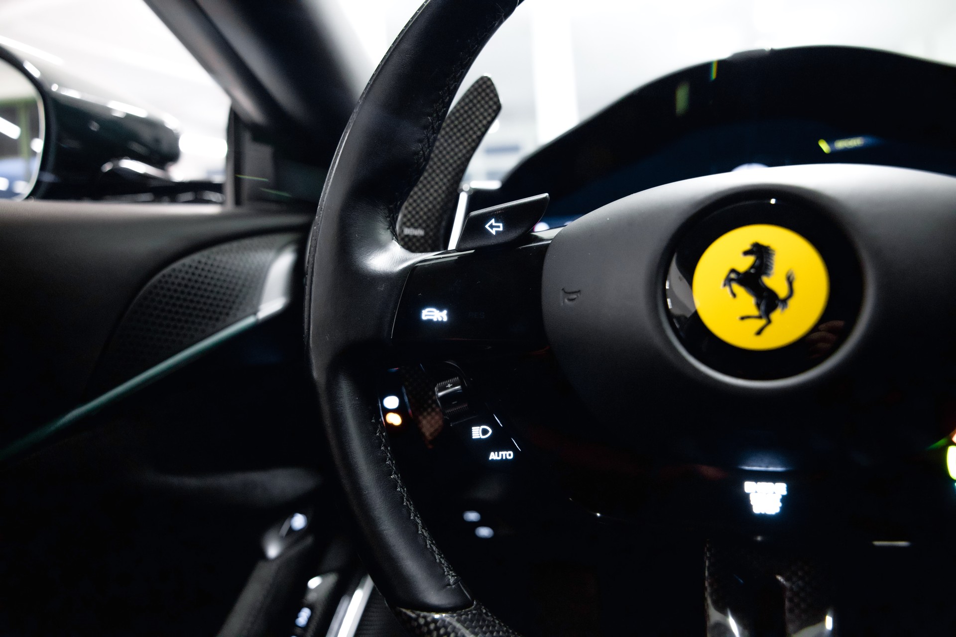 FERRARI Roma 3.9 V8 T-image-27