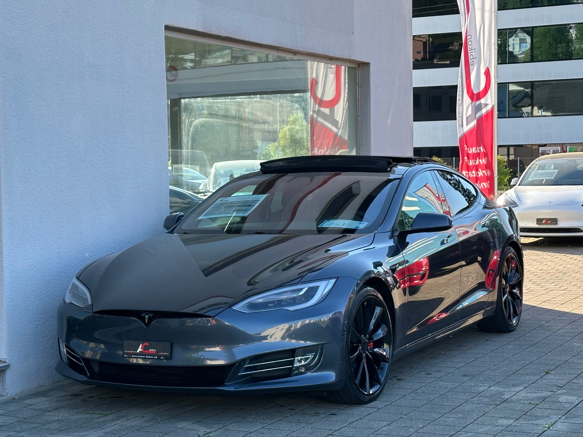 TESLA Model S 100 D Performance