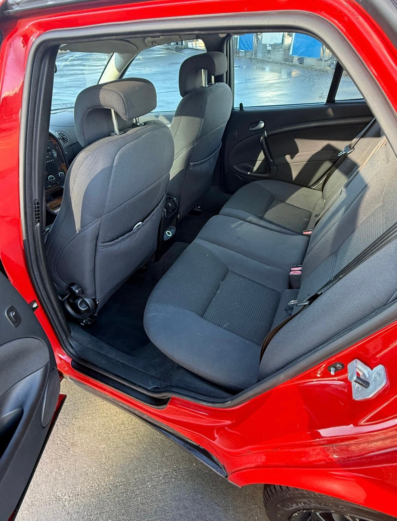 SAAB 9-5 2.0t Vector-image-10