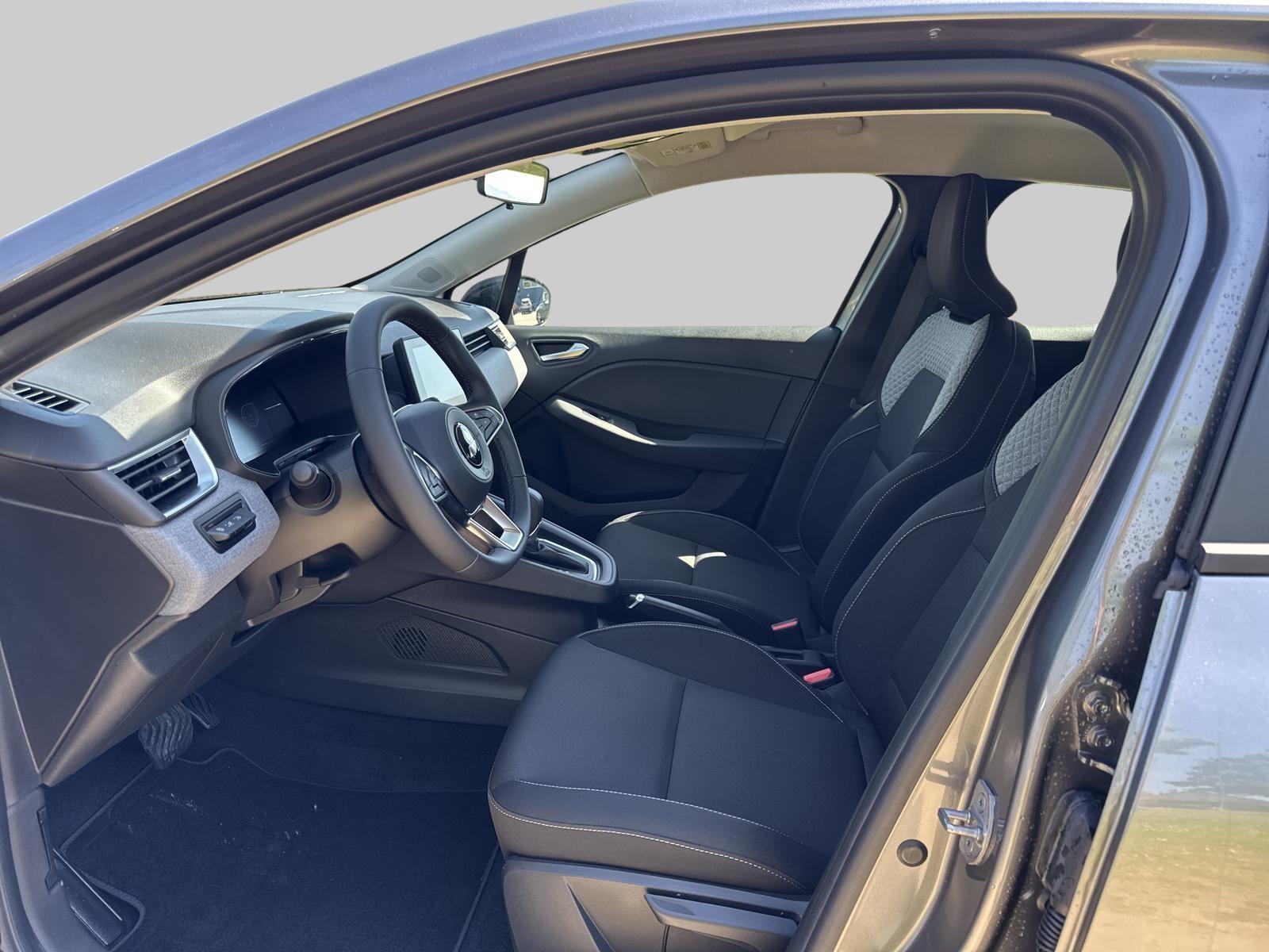 MITSUBISHI COLT 1.6 HEV Invite-image-4