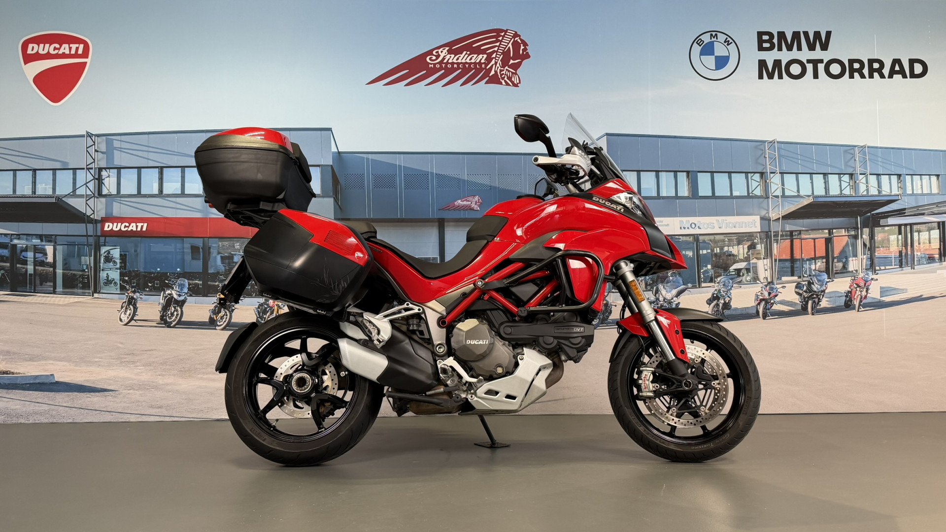 DUCATI Multistrada 1200 avec topcase et valises-image-5
