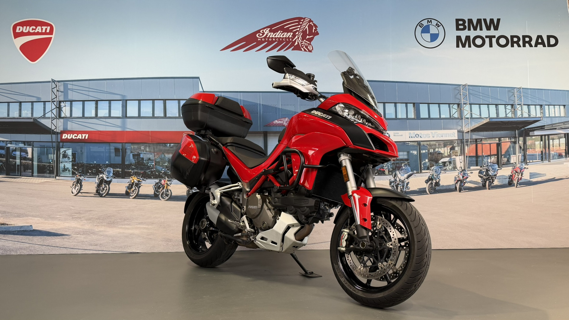 DUCATI Multistrada 1200 avec topcase et valises-image-0