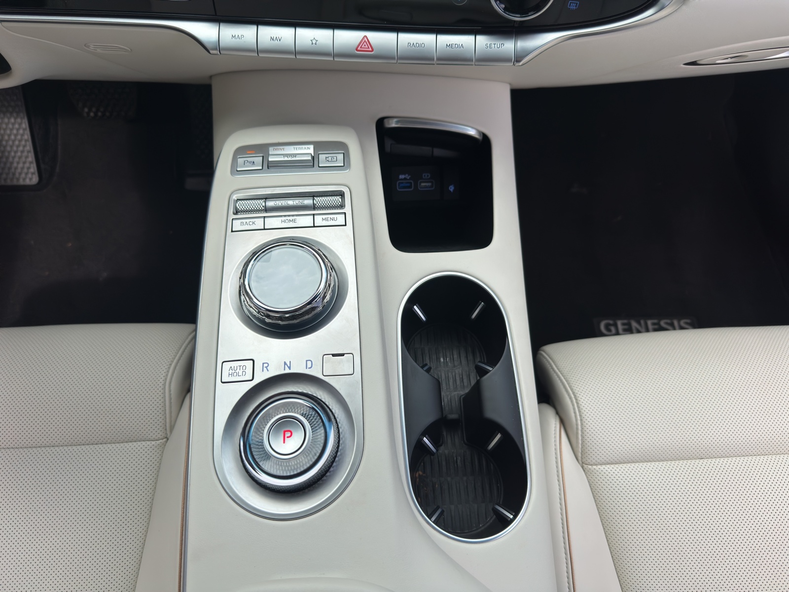 GENESIS GV70 Dual Motor Sport AWD-image-9
