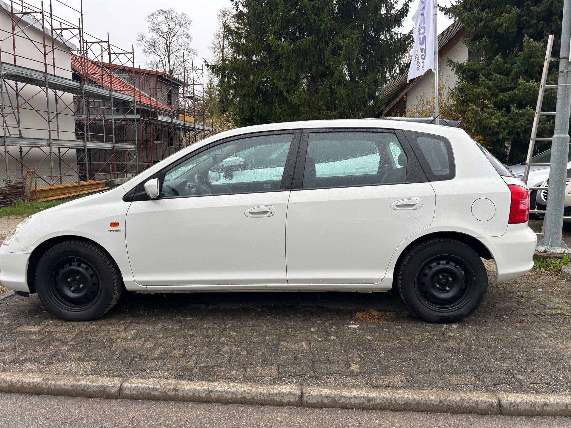 HONDA Civic 1.6i ES-image-4