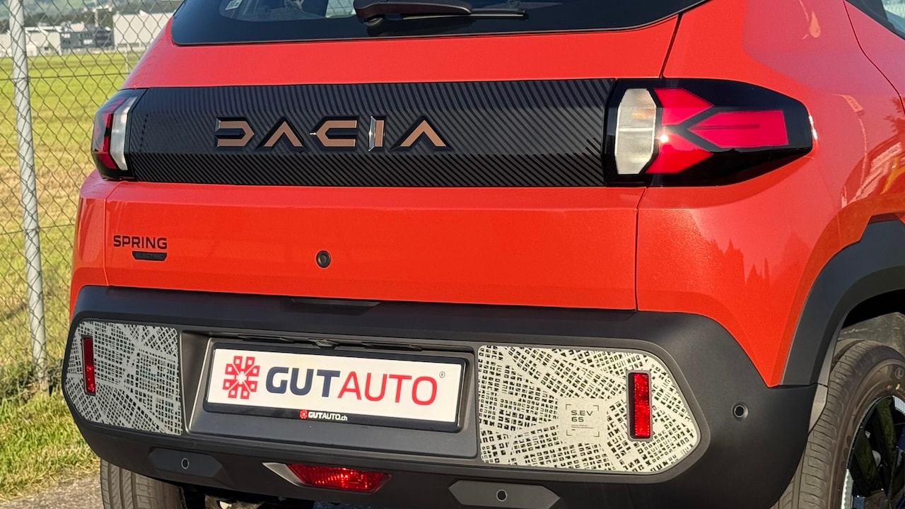DACIA Spring 27 kWh Electric 65 Extreme-image-10