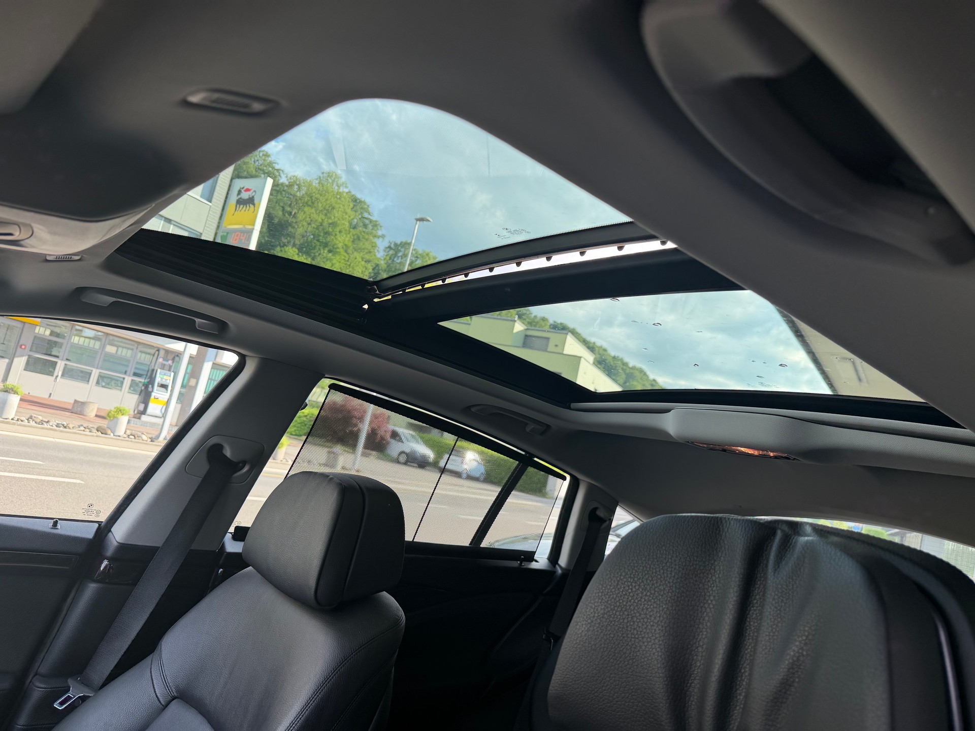 BMW 550i GT xDrive Steptronic-image-8