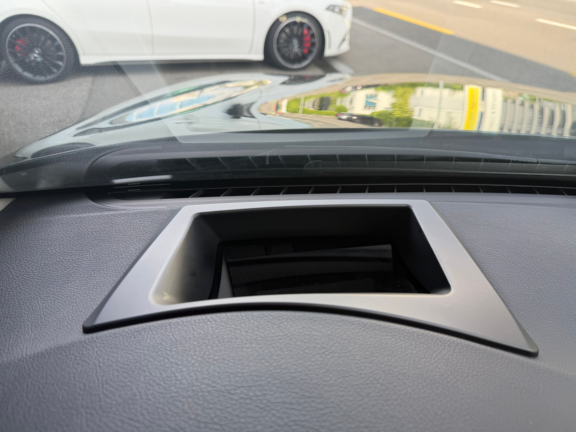 BMW 550i GT xDrive Steptronic-image-9