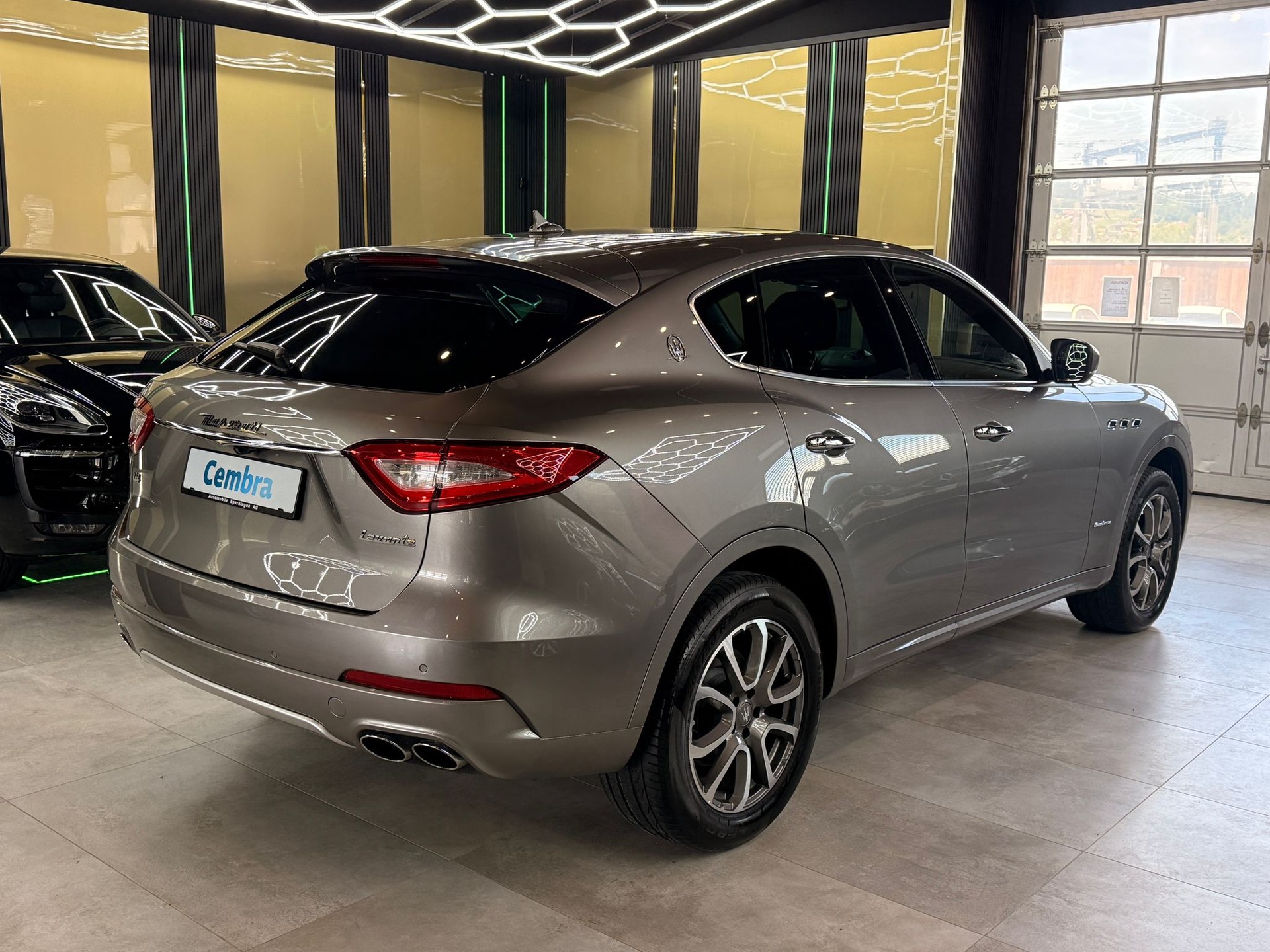 MASERATI Levante D 3.0 V6 GranLusso Automatica-image-4