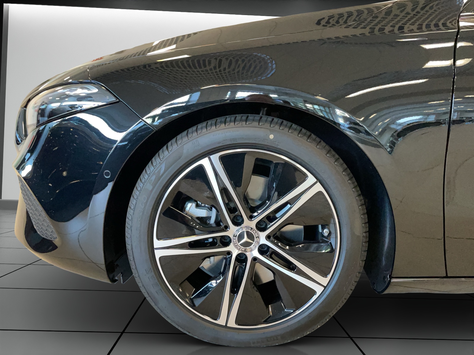 MERCEDES-BENZ A 250 4Matic 8G-DCT-image-6
