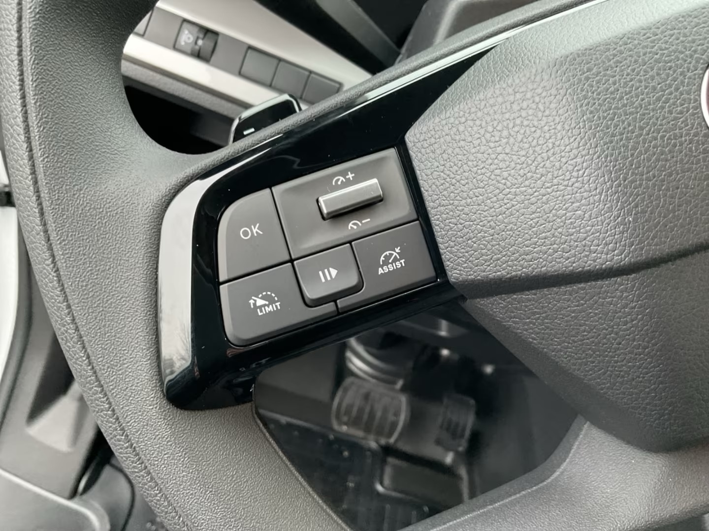 TOYOTA Proace EV 75kWh Long Meister-image-9