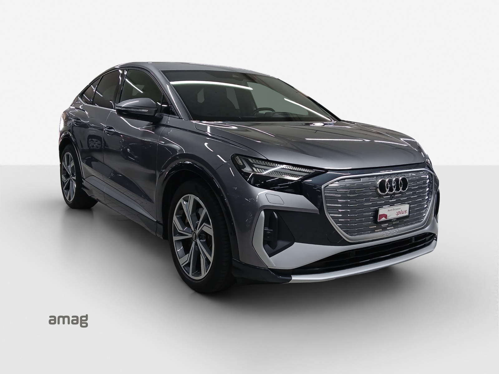 AUDI Q4 Sportback e-tron 50 quattro-image-5