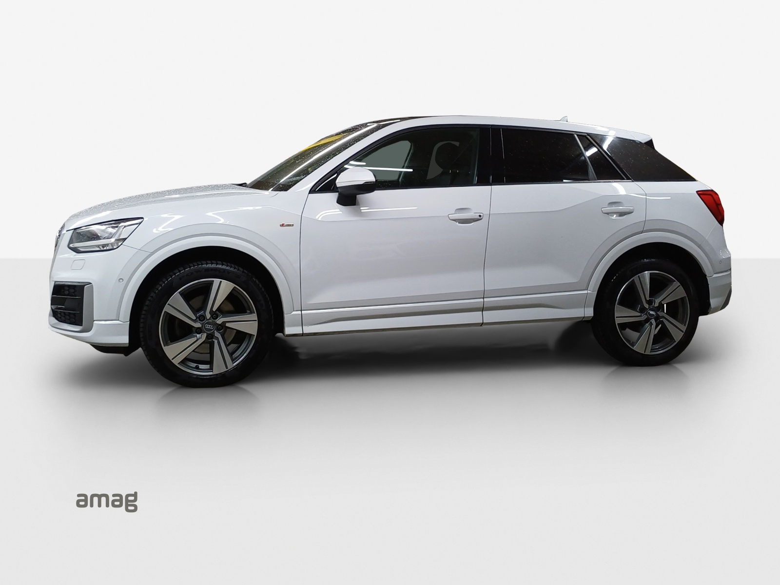 AUDI Q2 2.0 TDI sport quattro S-tronic-showroom-element-1