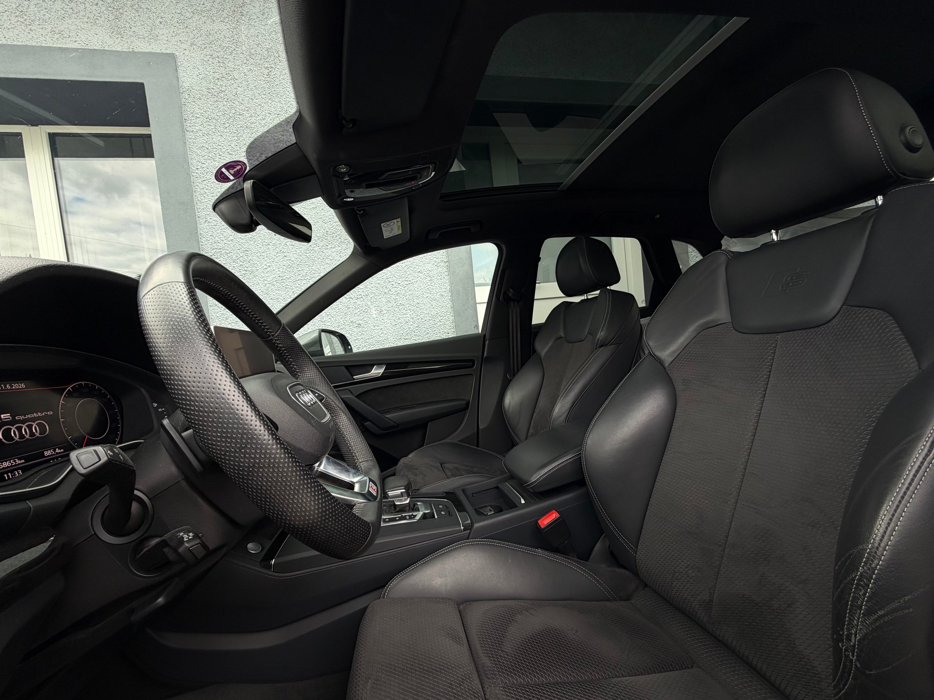 AUDI Q5 45 TFSI S-Line sport quattro S-tronic-image-13
