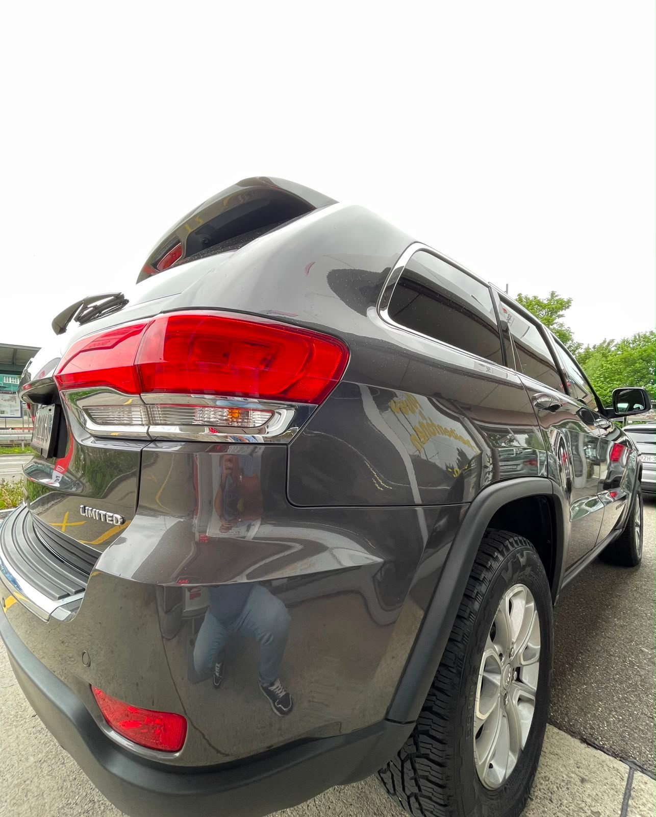 JEEP Facelift Grand Cherokee 3.0 CRD Limited Automatic CH-Auto mit Gratis-Service-image-2