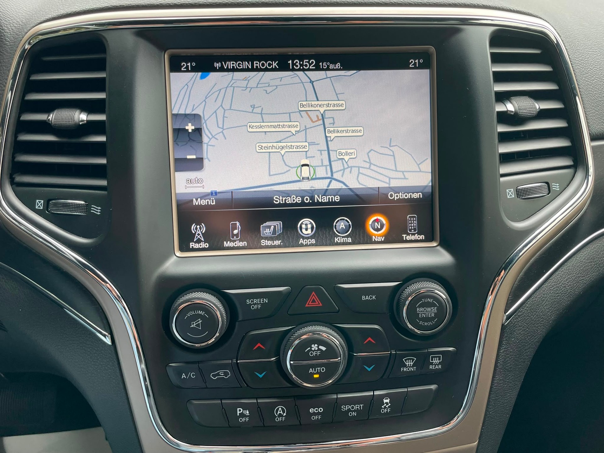 JEEP Facelift Grand Cherokee 3.0 CRD Limited Automatic CH-Auto mit Gratis-Service-image-8