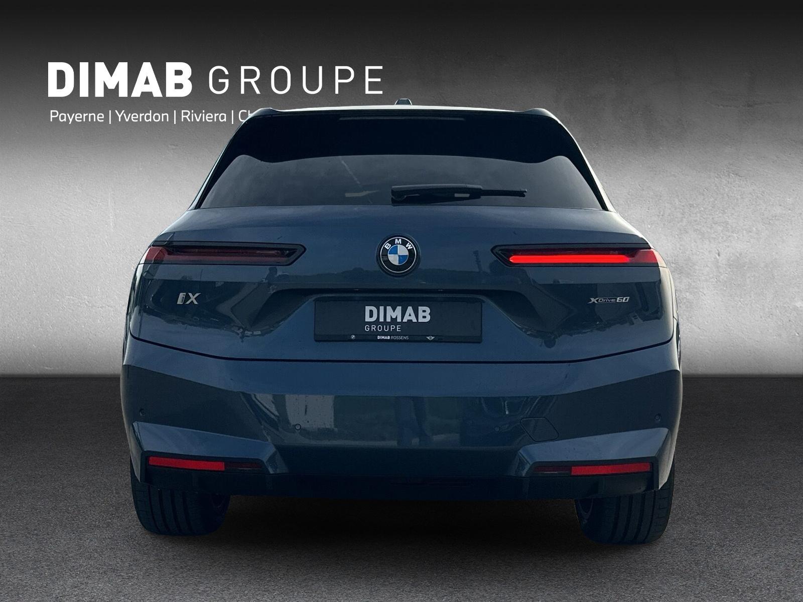 BMW iX xDrive60 i20 (CH) AHK-showroom-element-3