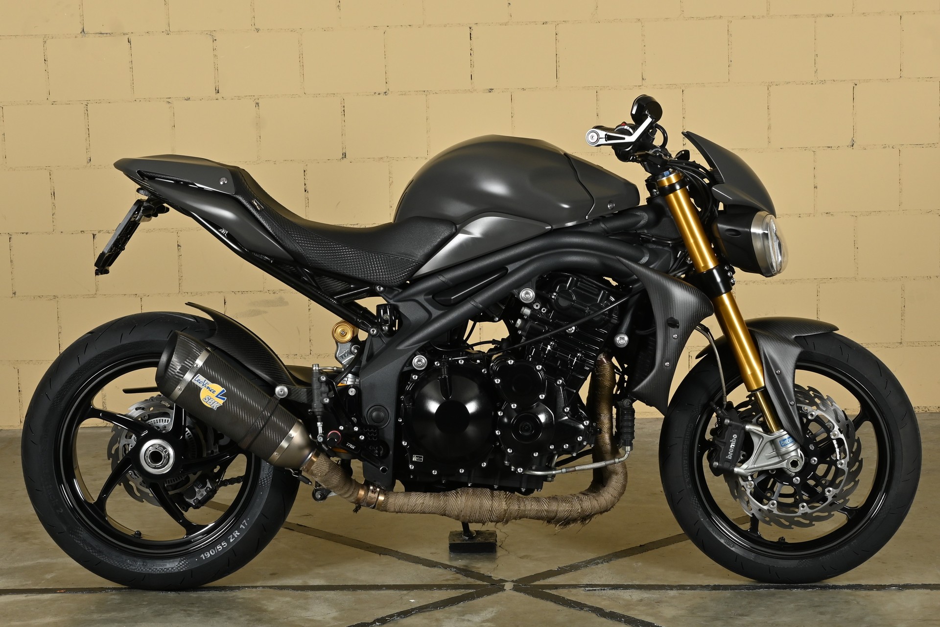 TRIUMPH Speed Triple 1050 ABS-image-0