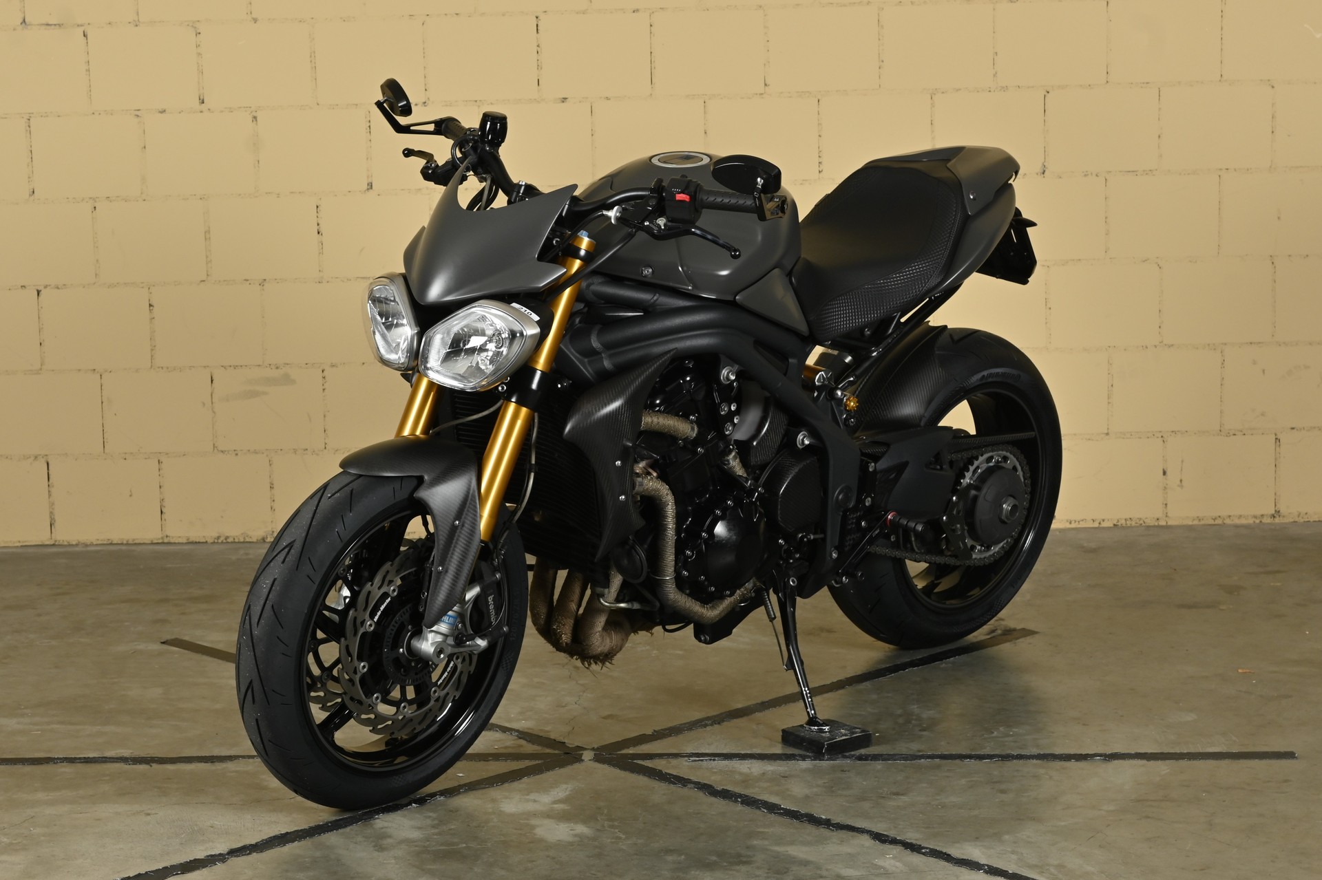 TRIUMPH Speed Triple 1050 ABS-image-4