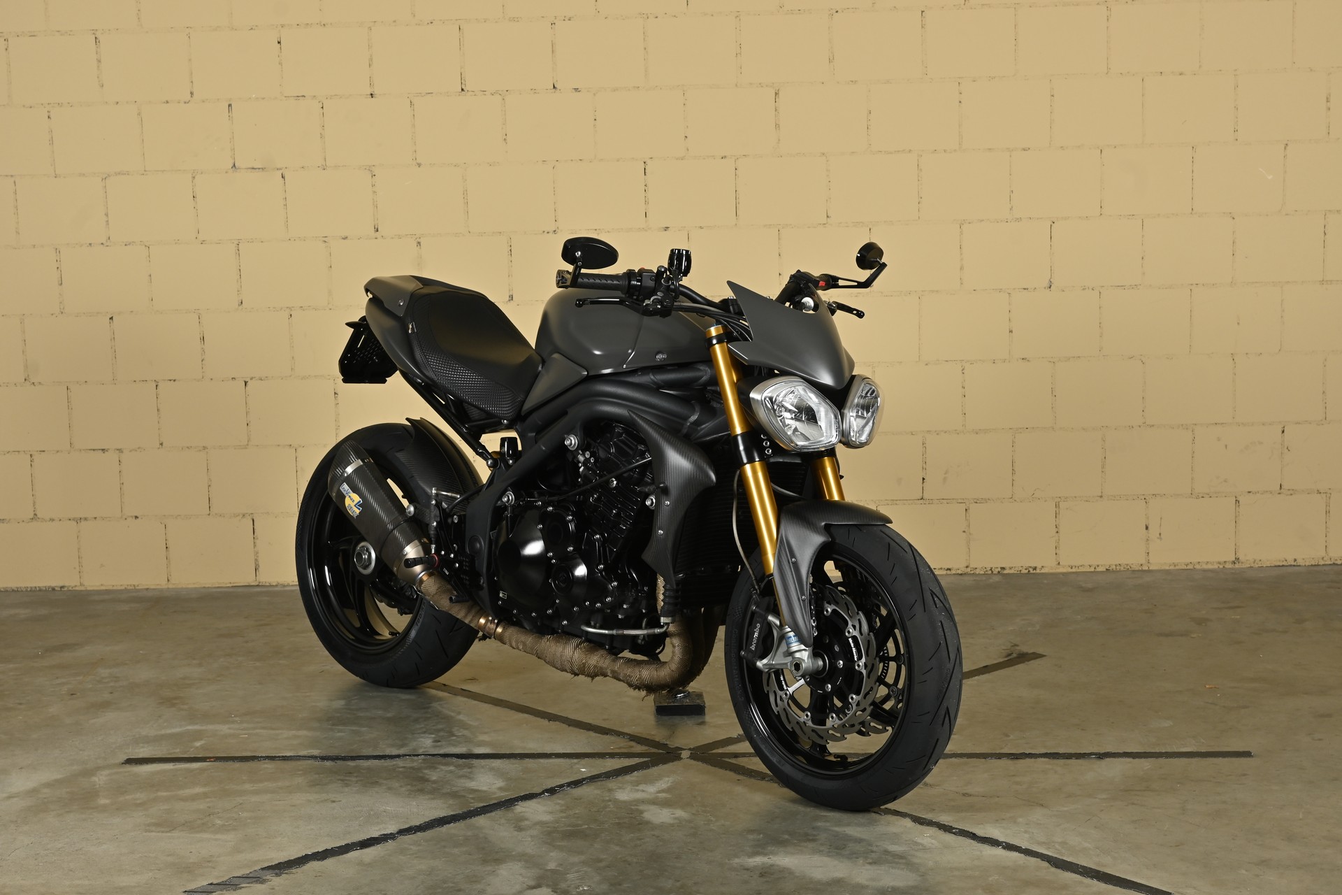 TRIUMPH Speed Triple 1050 ABS-image-3