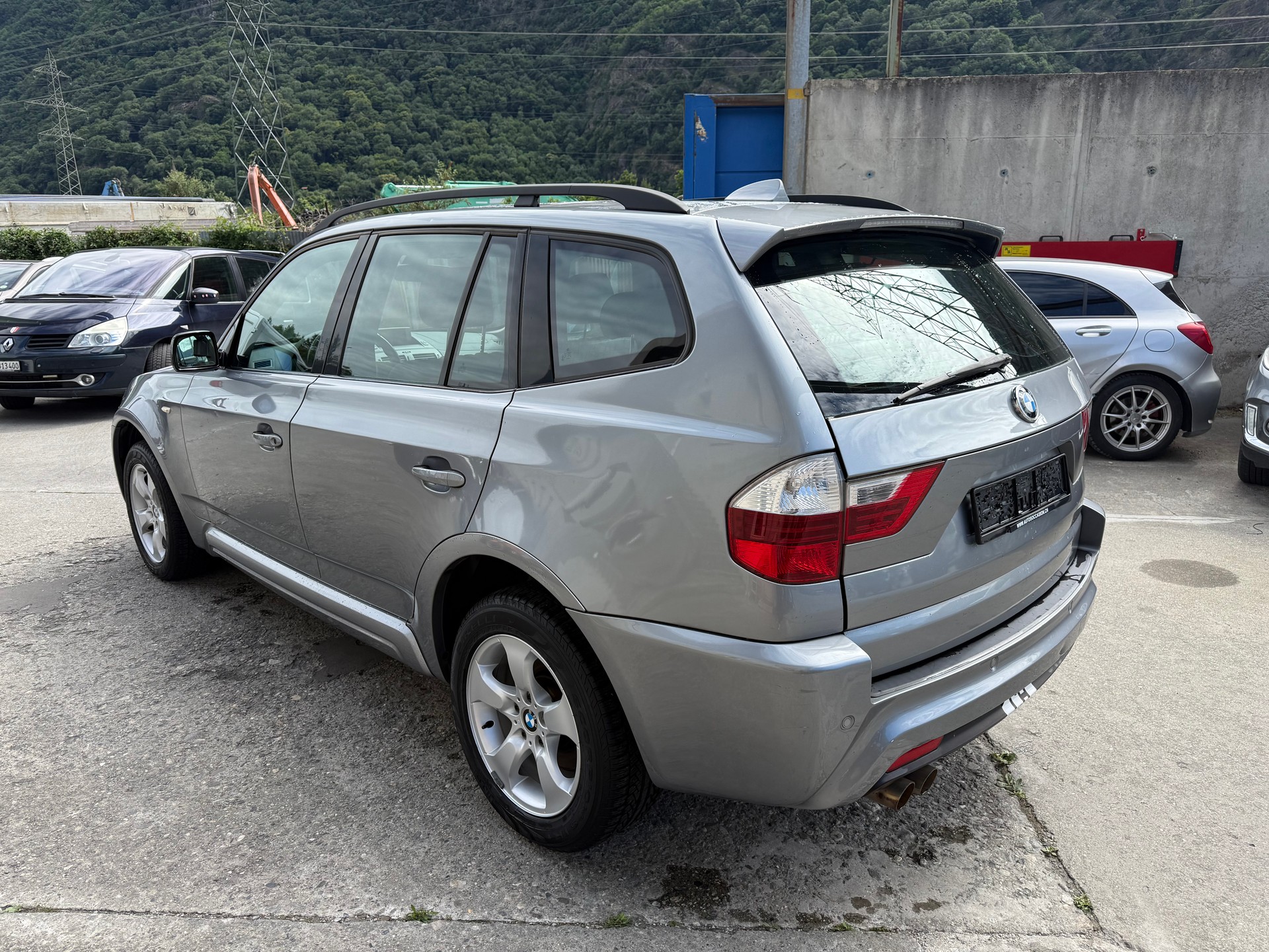 BMW X3 xDrive 30i (3.0si)-image-6